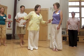 “Eurythmy in the Workplace”, led by Leonore Russell, greatly benefited the administrators’ course, which she shared with Torin Finser.